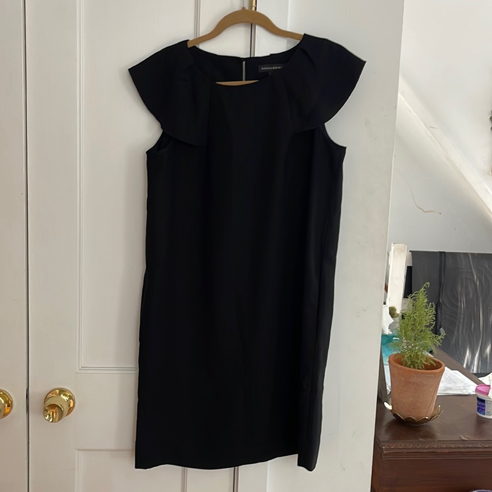 Banana republic black dress barely worn